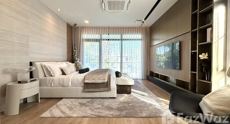 Casa en alquiler de 4 habitaciones en Bang Phli, Samut Prakan