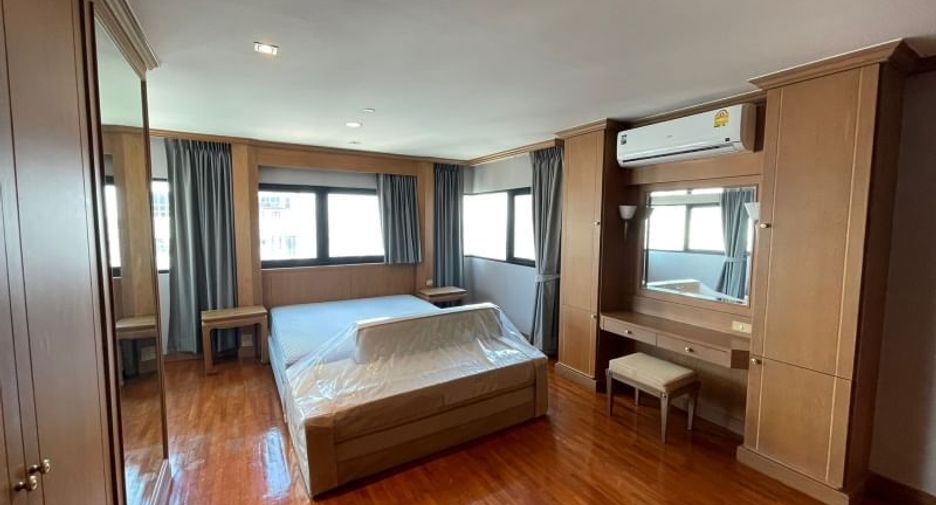 Condo en alquiler de 3 habitaciones en Sathon, Bangkok