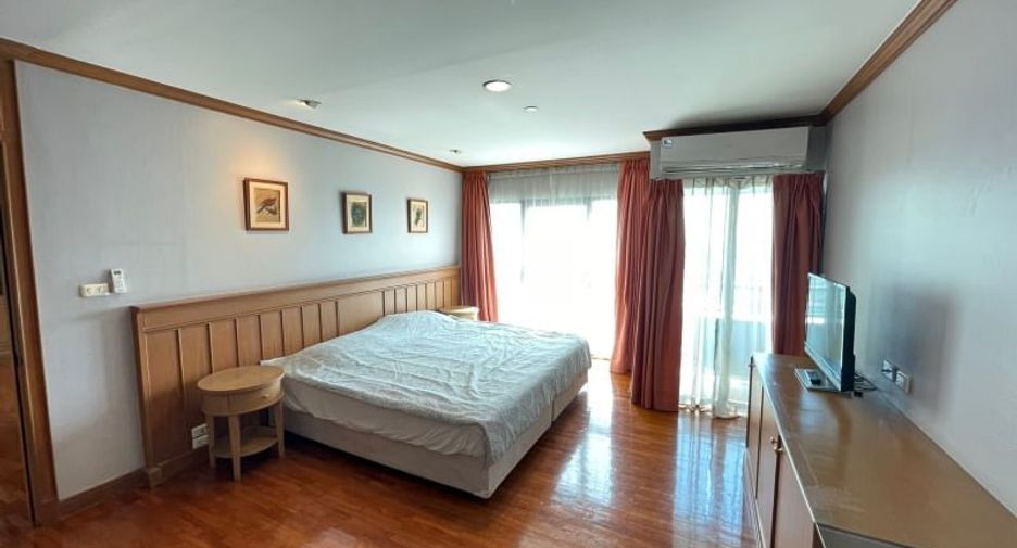 Condo en alquiler de 3 habitaciones en Sathon, Bangkok
