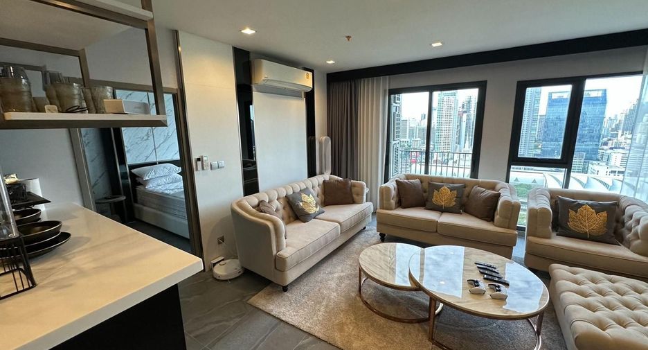 For sale 2 bedrooms condo in Huai Khwang, Bangkok