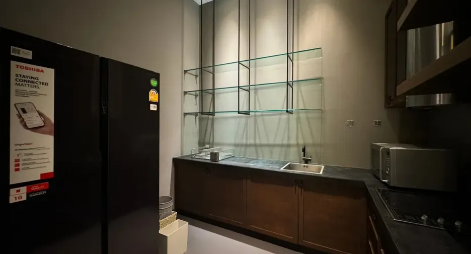 À louer 3 chambres appartement à Khlong Toei, Bangkok