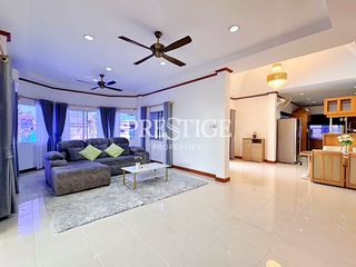 À louer 3 chambres maison à Bang Lamung, Chonburi