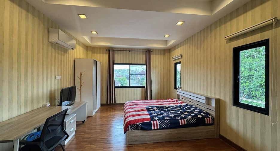 For rent 3 bedrooms house in Mueang Chiang Mai, Chiang Mai