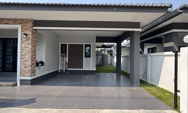Casa en venta de 3 habitaciones en San Kamphaeng, Chiang Mai