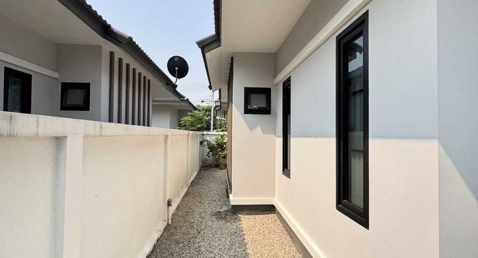 出售 3 卧室 独立屋 在 San Kamphaeng, Chiang Mai