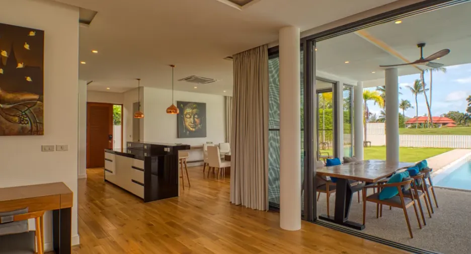For sale そして for rent 4 ベッドルーム villa in Thalang, Phuket
