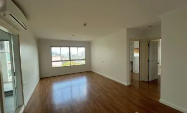 For sale 2 bedrooms condo in Huai Khwang, Bangkok
