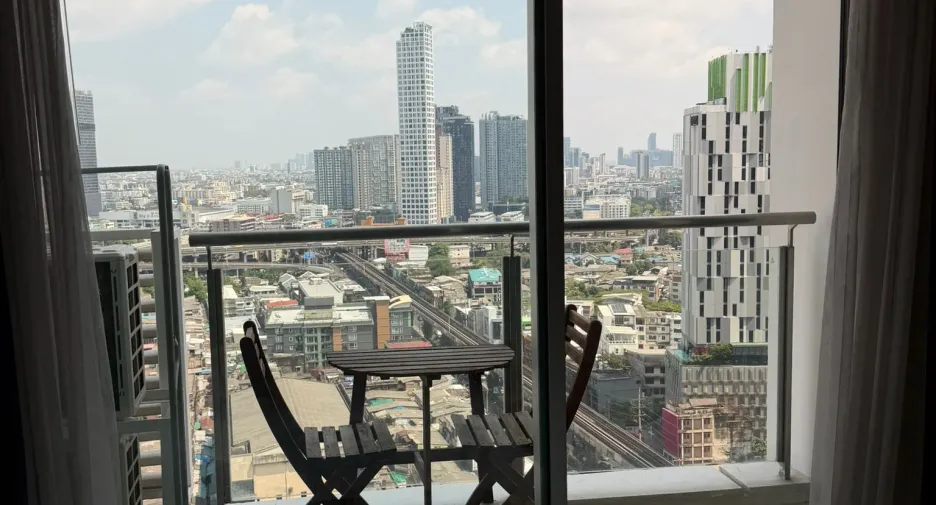 À louer 1 chambre condo à Khlong Toei, Bangkok