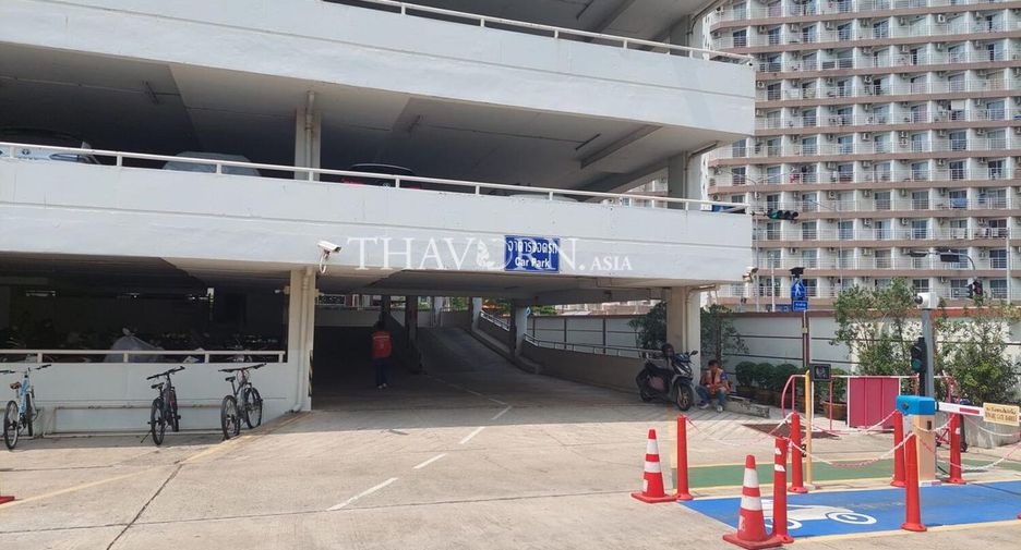 For sale studio condo in Bang Lamung, Chonburi