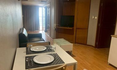 Condo en alquiler de 1 habitaciones en Khlong Toei, Bangkok