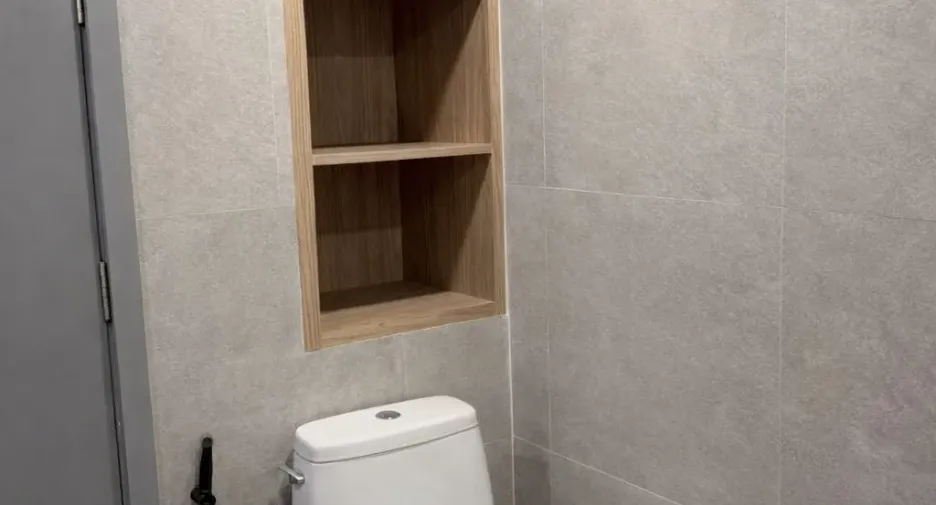 For rent 1 bed condo in Pathum Wan, Bangkok