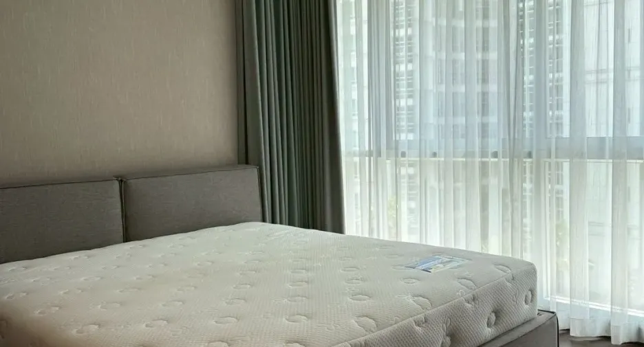 For rent 1 bed condo in Pathum Wan, Bangkok