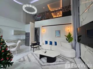 Аренда 4 спальни дом в Щаттхана, Бангкок