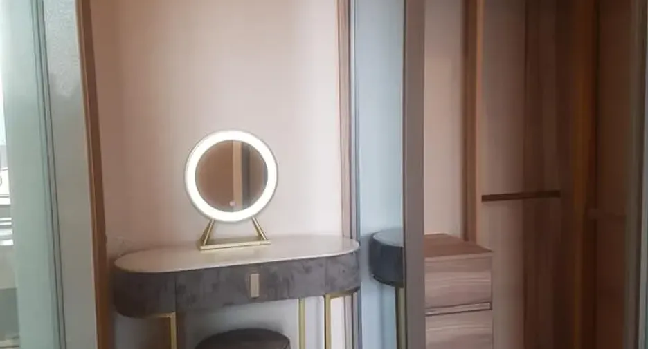 Condo en alquiler de 2 habitaciones en Watthana, Bangkok