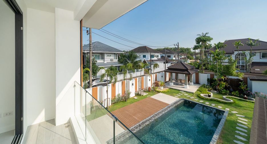 For sale 4 bedrooms villa in Thalang, Phuket