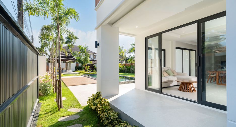 For sale 4 bedrooms villa in Thalang, Phuket
