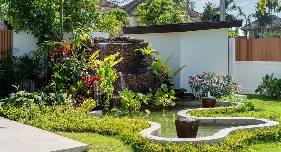 For sale 4 bedrooms villa in Thalang, Phuket