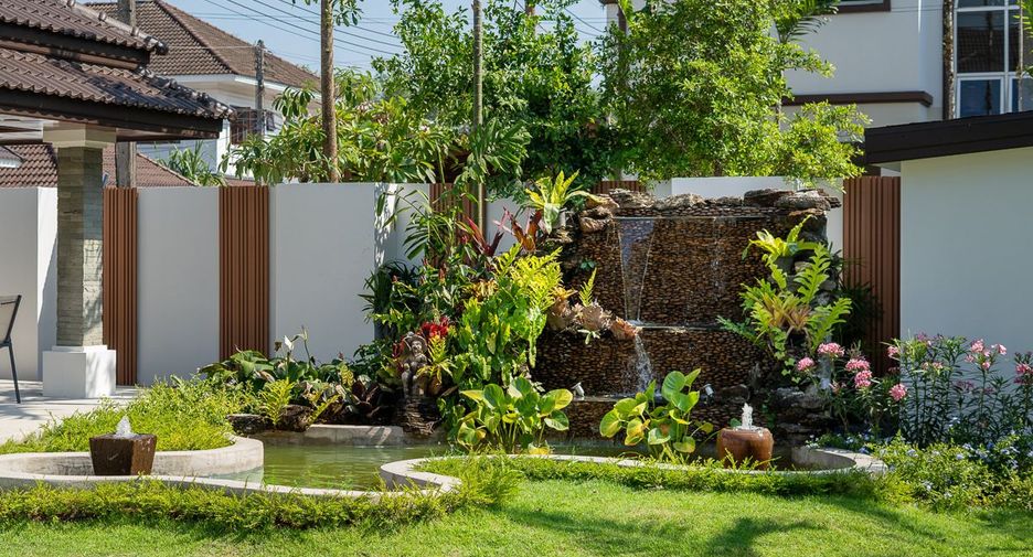 For sale 4 bedrooms villa in Thalang, Phuket