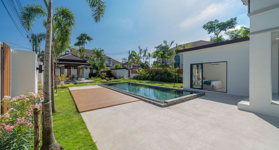 For sale 4 bedrooms villa in Thalang, Phuket