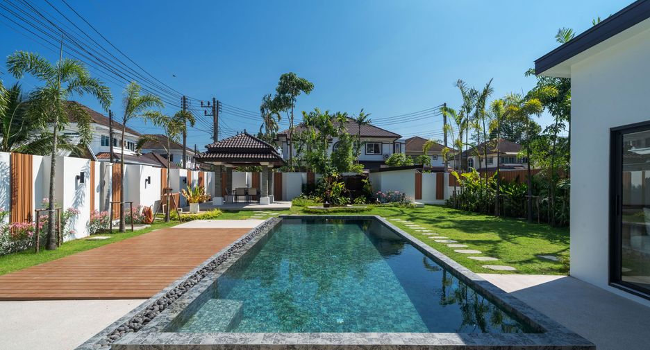 For sale 4 bedrooms villa in Thalang, Phuket