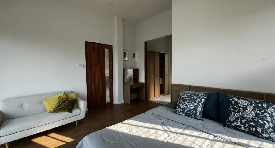 Villa zum Kauf mit 4 Zimmer in Sattahip, Chonburi
