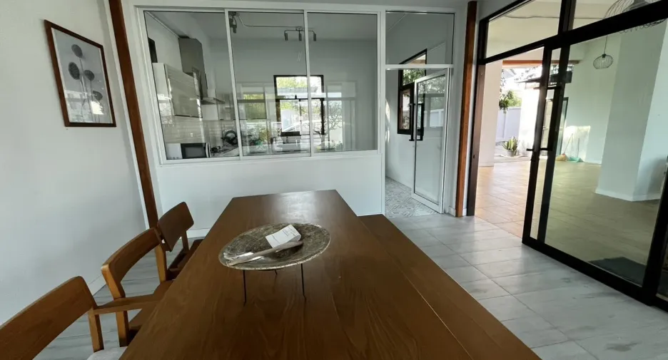 Villa zum Kauf mit 4 Zimmer in Sattahip, Chonburi