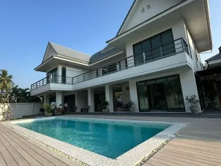 出售 4 卧室 别墅 在 Bang Sare, 芭提雅