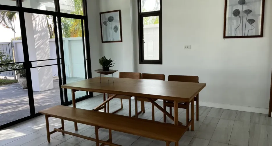 Villa zum Kauf mit 4 Zimmer in Sattahip, Chonburi