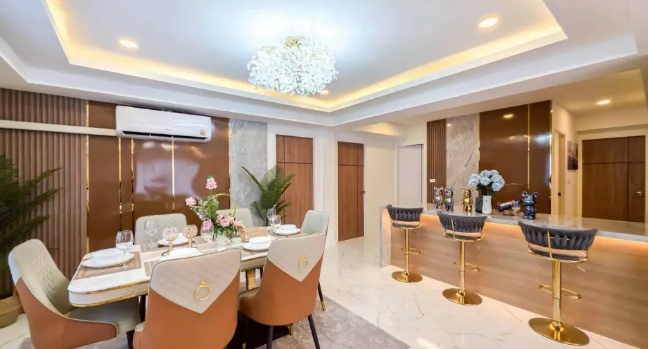 For sale 5 bedrooms villa in Bang Lamung, Chonburi