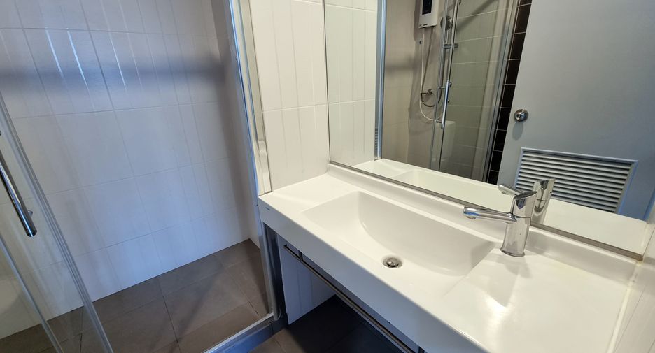For rent 1 bed condo in Bang Khae, Bangkok