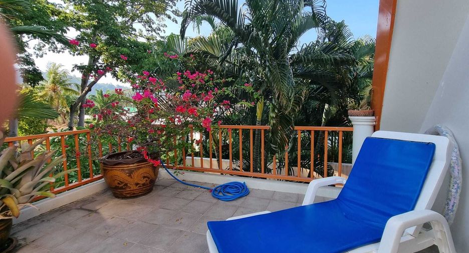 For rent 4 bedrooms villa in Mueang Phuket, Phuket