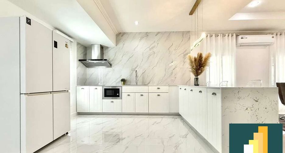 Casa en venta de 3 habitaciones en Bang Lamung, Chonburi