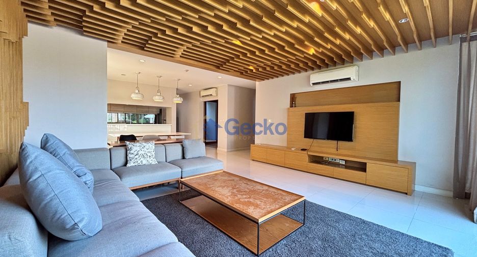 For sale 3 bedrooms house in Sattahip, Chonburi