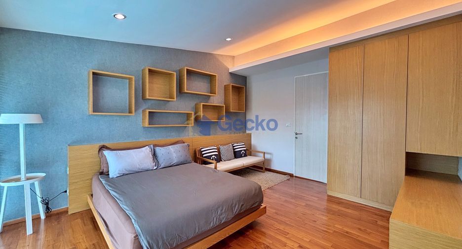For sale 3 bedrooms house in Sattahip, Chonburi