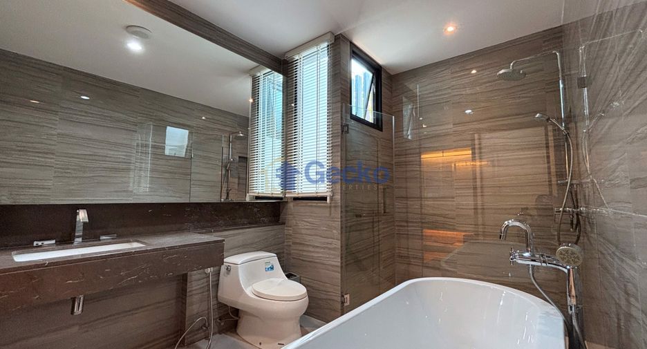For sale 3 bedrooms house in Sattahip, Chonburi