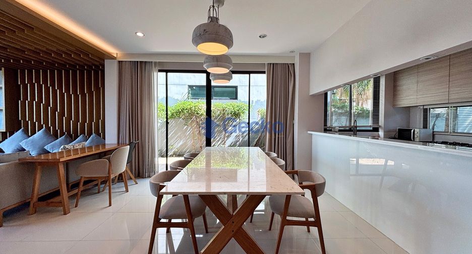For sale 3 bedrooms house in Sattahip, Chonburi