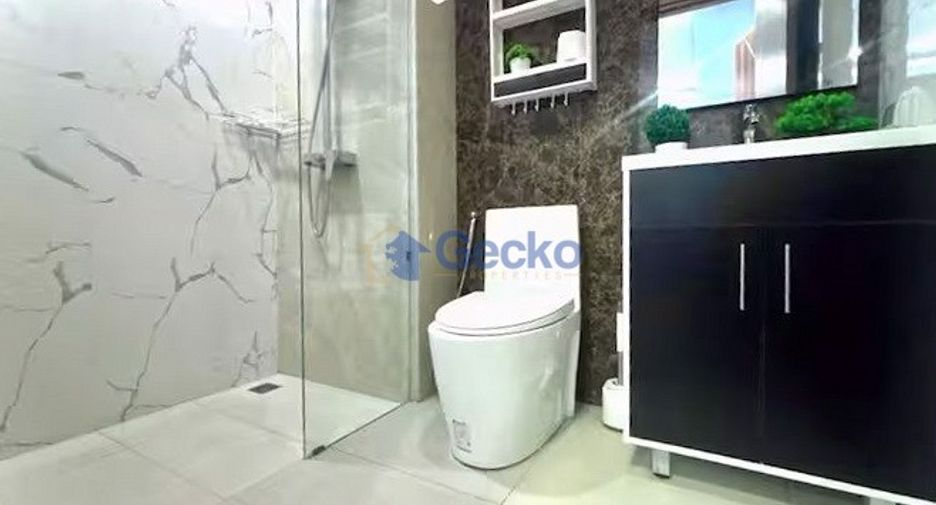 For sale 1 bed condo in Bang Lamung, Chonburi