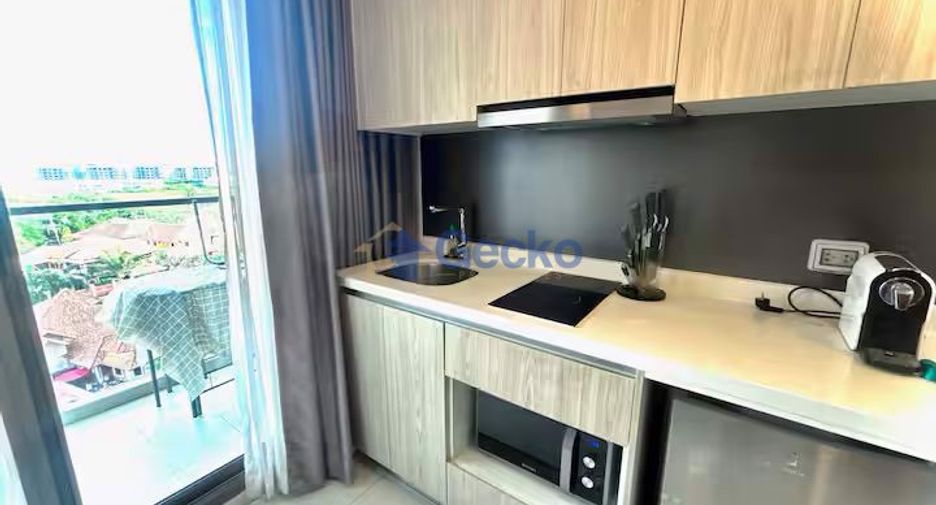 For sale 1 bed condo in Bang Lamung, Chonburi