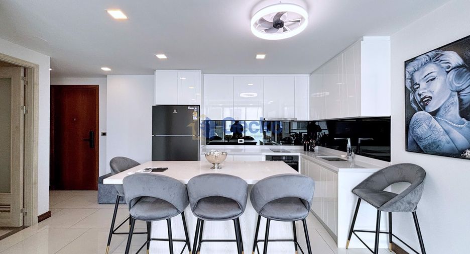 Condo en venta de 2 habitaciones en Bang Lamung, Chonburi