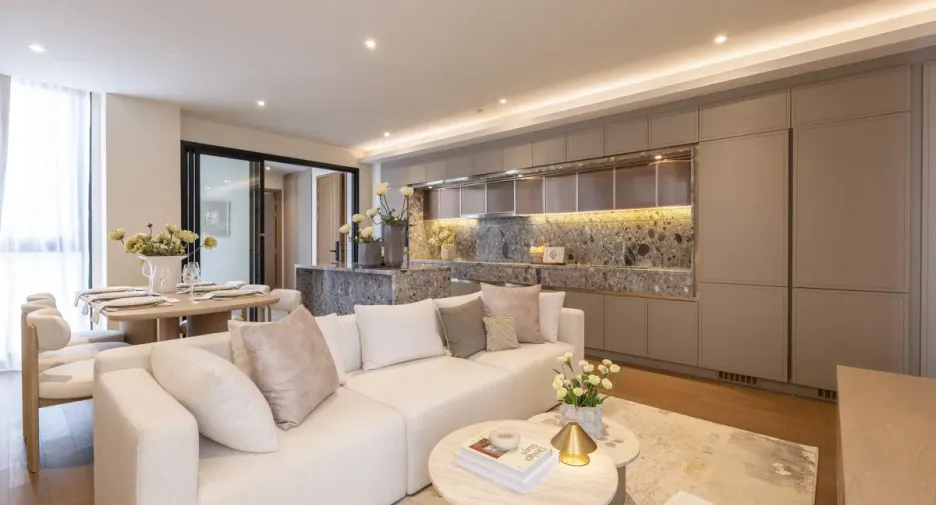 For rent 2 bedrooms condo in Khlong Toei, Bangkok