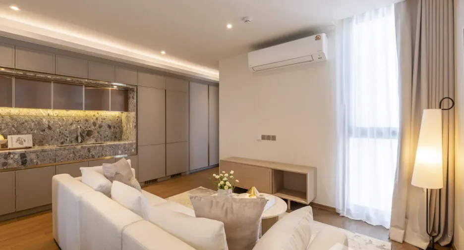 For rent 2 bedrooms condo in Khlong Toei, Bangkok