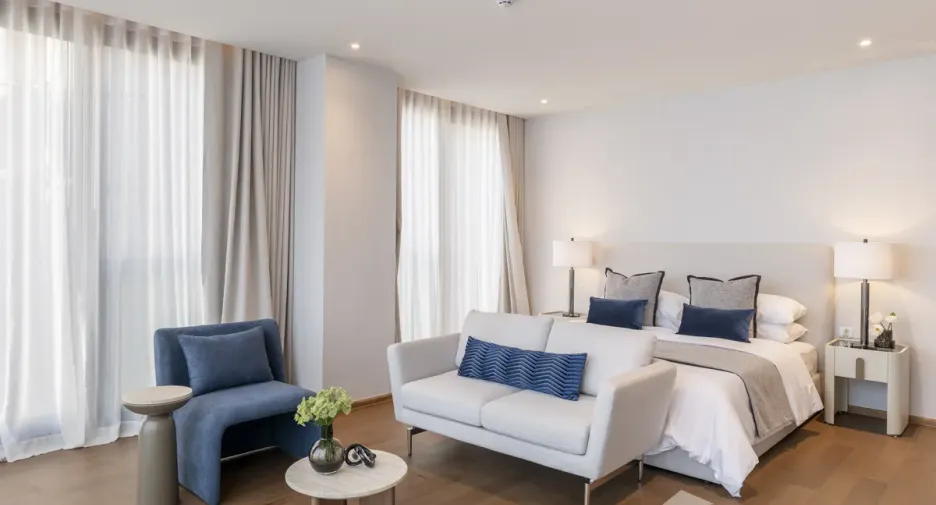 For rent 3 bedrooms condo in Khlong Toei, Bangkok