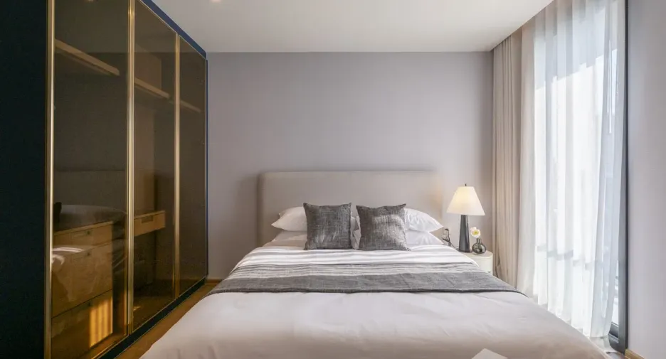 For rent 3 bedrooms condo in Khlong Toei, Bangkok