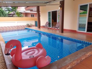 Haus zum Kauf mit 3 Zimmer in Bang Lamung, Chonburi