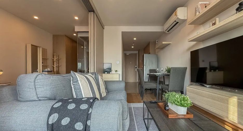 For rent 1 bed condo in Pathum Wan, Bangkok