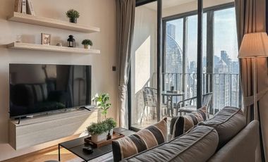 For rent 1 bed condo in Pathum Wan, Bangkok