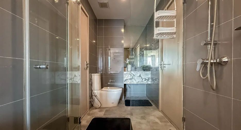 For rent 1 bed condo in Pathum Wan, Bangkok