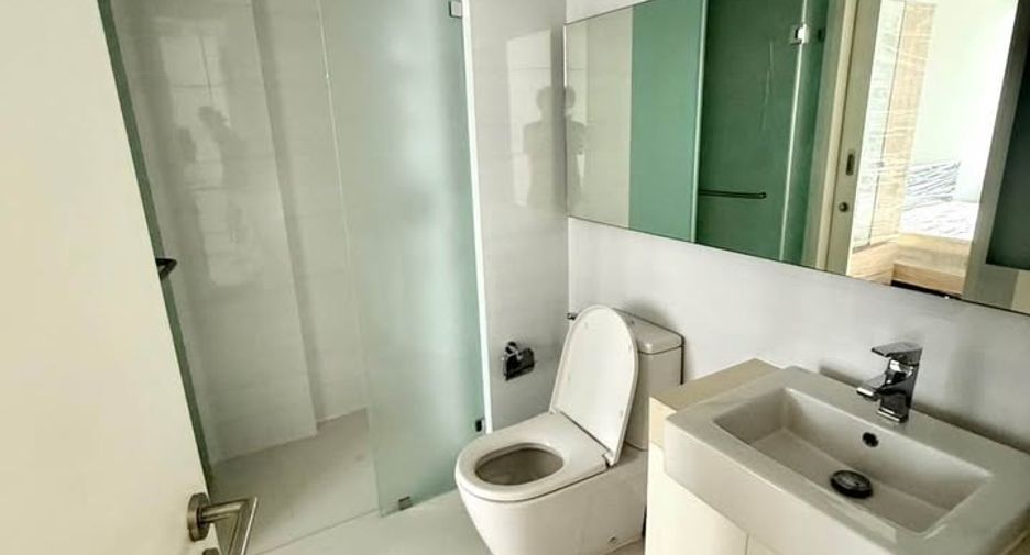 For rent 1 bed condo in Sathon, Bangkok