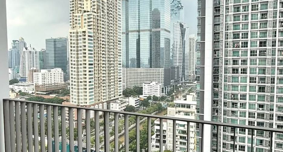 For rent 1 bed condo in Sathon, Bangkok