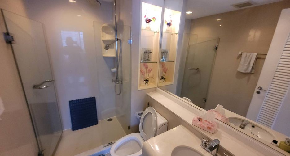 Condo en alquiler de 2 habitaciones en Sathon, Bangkok